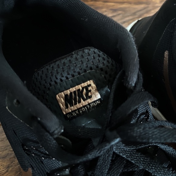 Nike Shoes - Picture 2 of 3